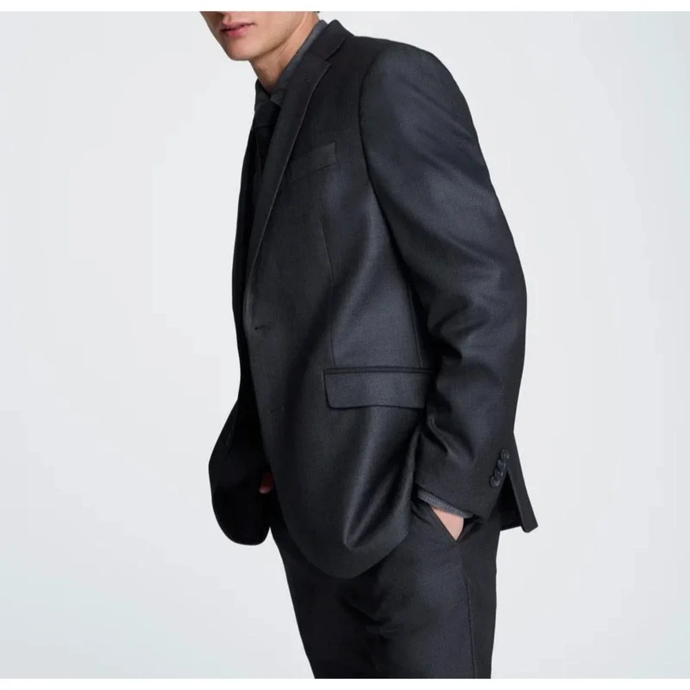 Kenneth Cole Reaction Men 2-pc Techni-Cole Suit GunMetal 46L Jacket Pant 40W 32L